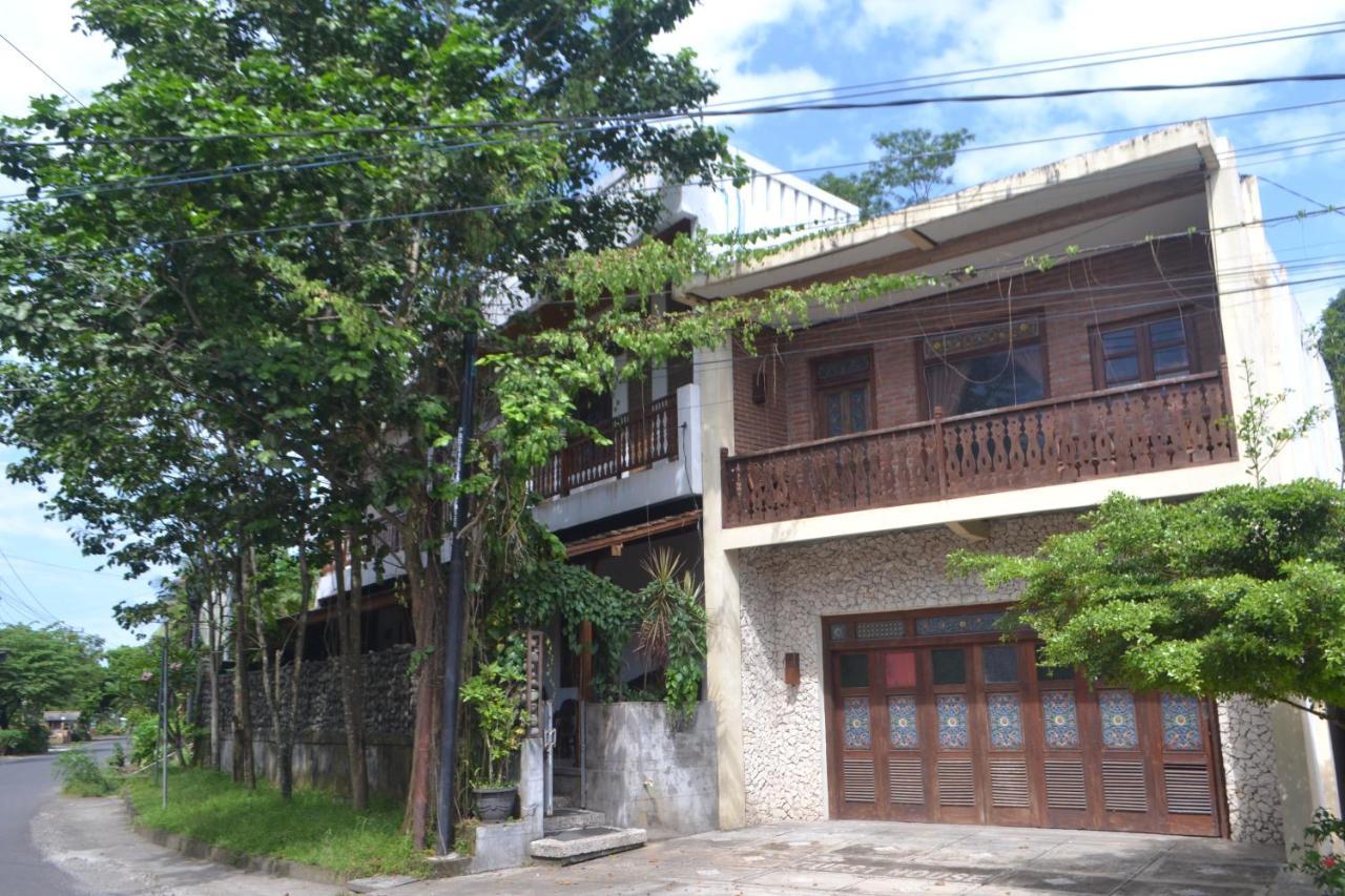 Hotel Batukaras Kalaras エクステリア 写真