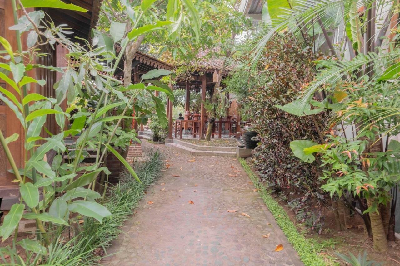 Hotel Batukaras Kalaras エクステリア 写真
