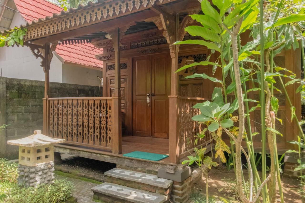 Hotel Batukaras Kalaras エクステリア 写真