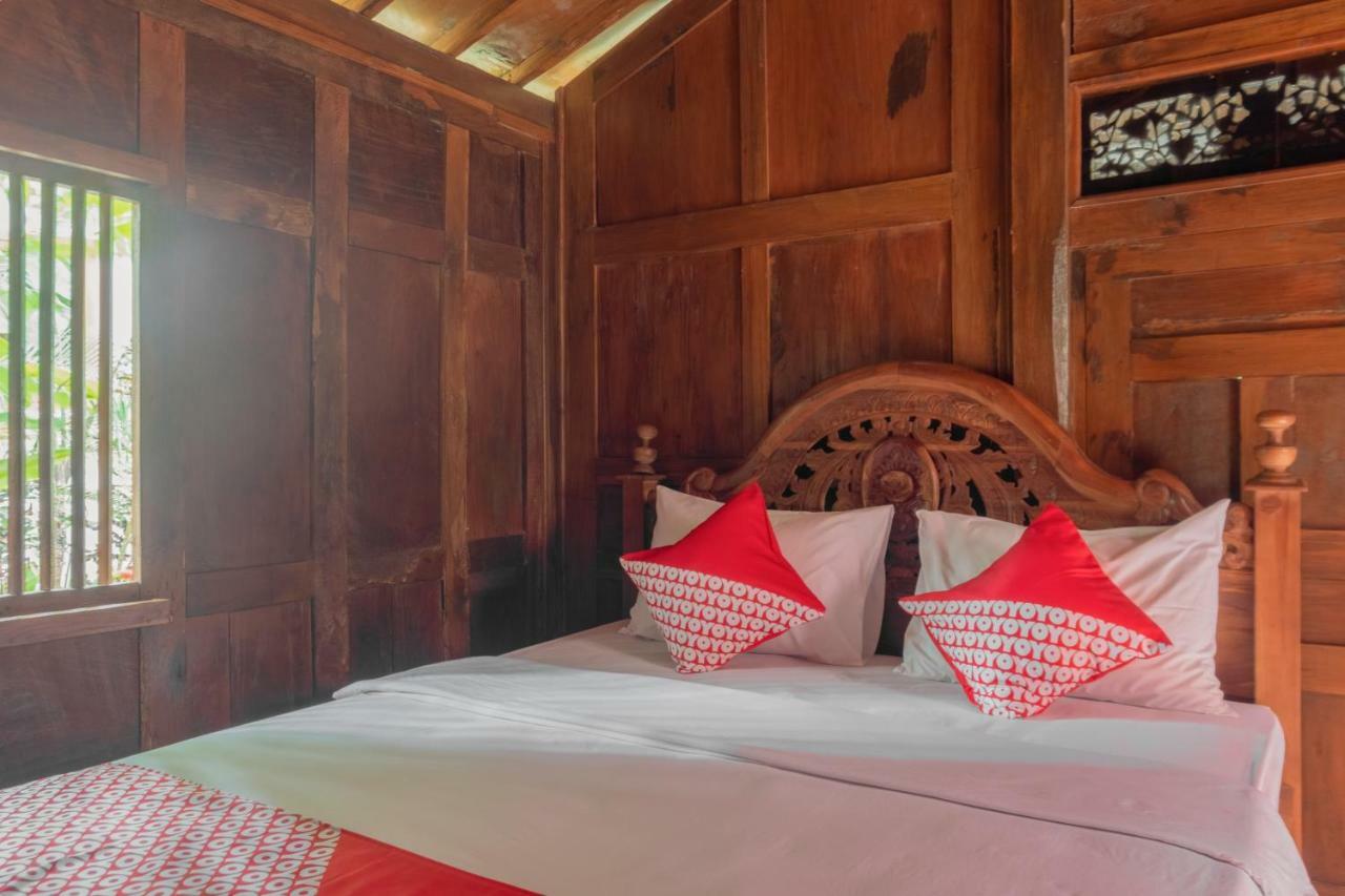 Hotel Batukaras Kalaras エクステリア 写真