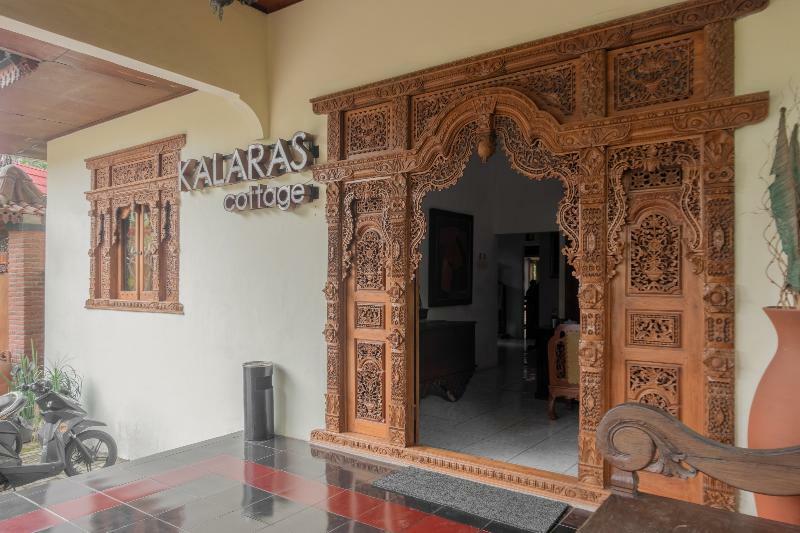 Hotel Batukaras Kalaras エクステリア 写真